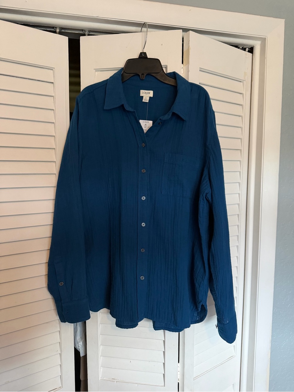 J. Crew Men's Teal Button-Down Long Sleeve Shirt